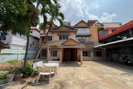 5-Bedroom Villa for Rent at Toul Kork