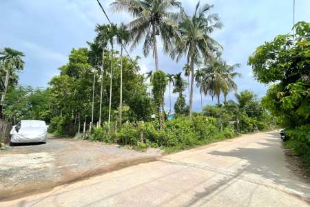 813 Sqm Land for Sale at Chbar Ampov