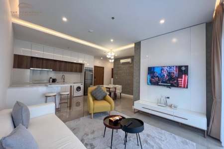 2-Bedroom Condo for Rent at Peninsula