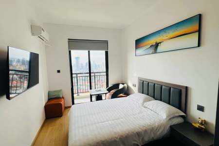 Modern Studio for Rent at The Pinnacle